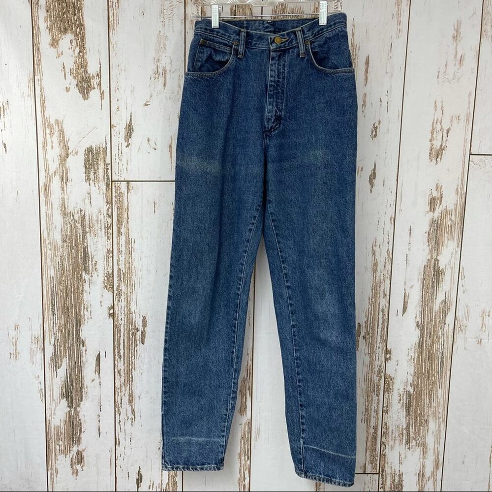 Vintage Wrangler Blues, Mom Jeans, Size 10x32. In excellent condition!